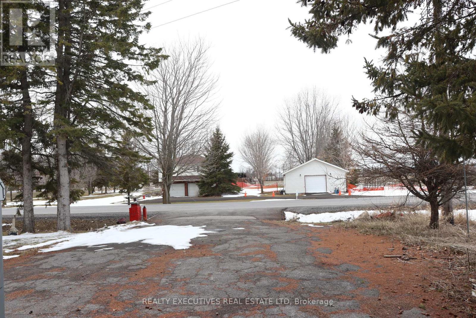 2575 Belanger Road, North Dundas, Ontario  K0C 2K0 - Photo 25 - X12919078