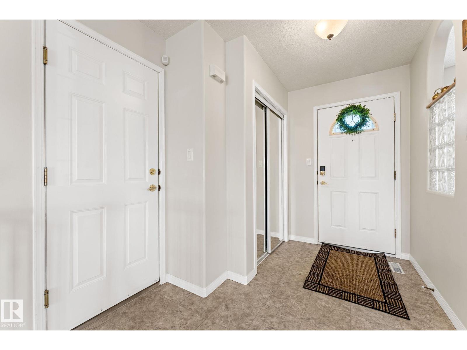 #1 7 Cranford Wy, Sherwood Park, Alberta  T8H 5W5 - Photo 3 - E4478932