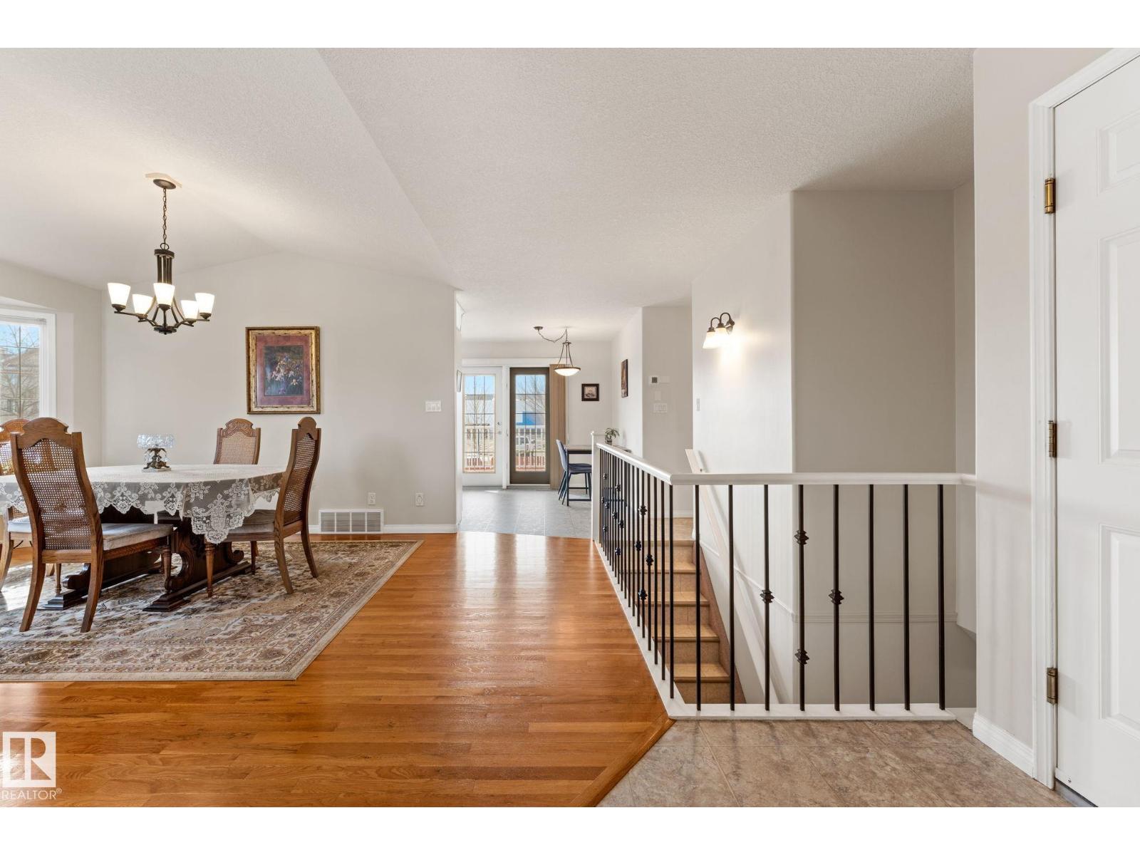 #1 7 Cranford Wy, Sherwood Park, Alberta  T8H 5W5 - Photo 4 - E4478932