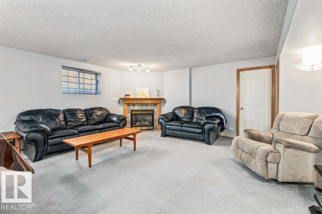 2921 152 Av Nw, Edmonton, Alberta  T5Y 2Y4 - Photo 21 - E4478936