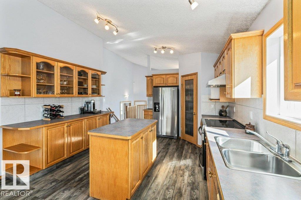 2921 152 Av Nw, Edmonton, Alberta  T5Y 2Y4 - Photo 8 - E4478936