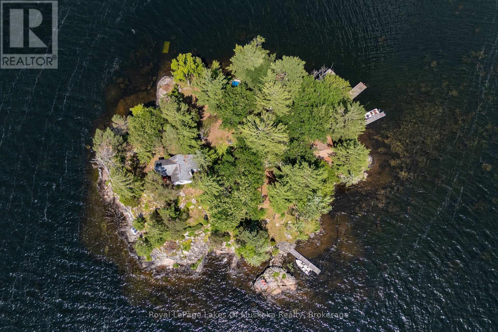 1 ISLAND 2SL ISLAND, Gravenhurst, Ontario