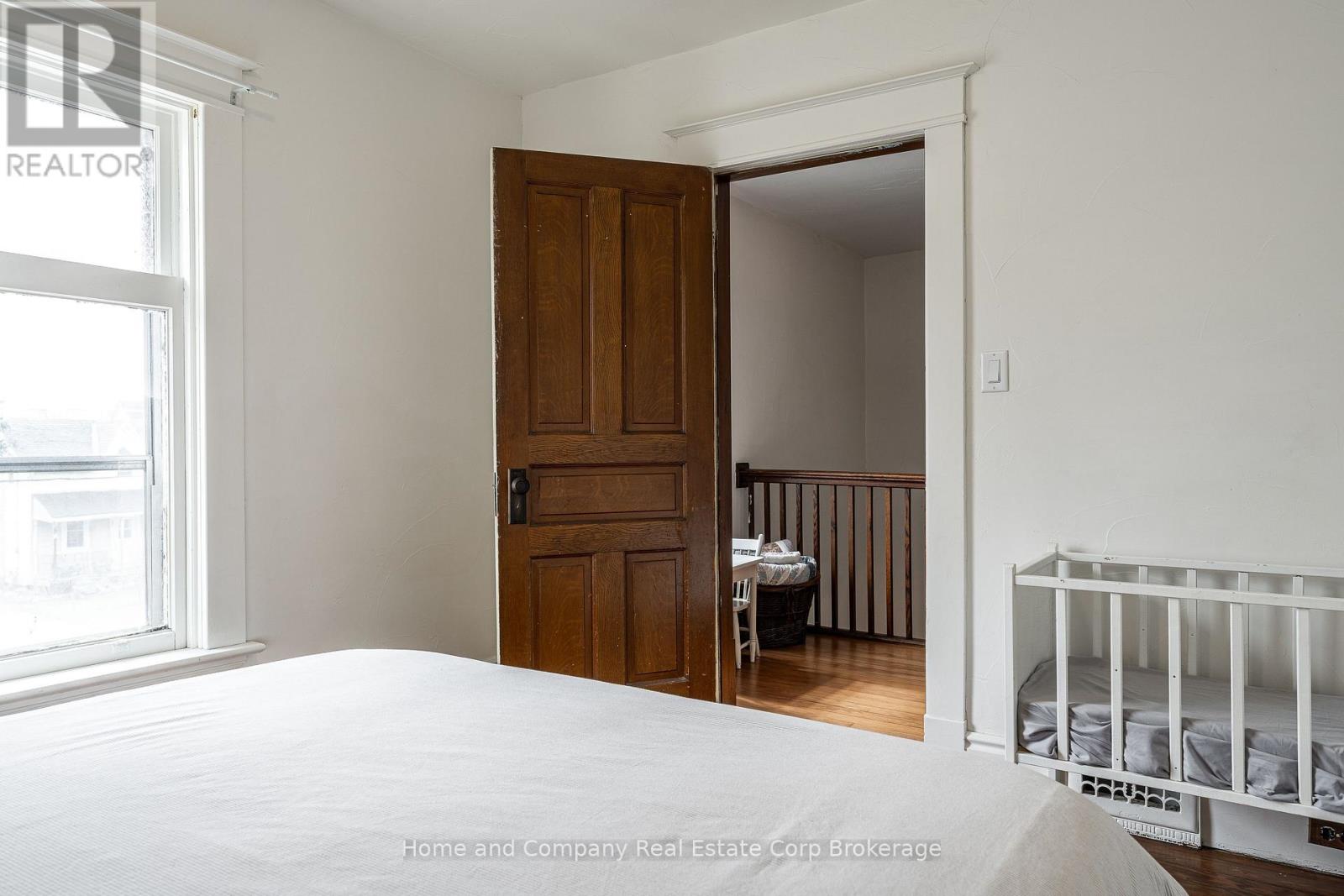 211 Queen Street W, St. Marys, Ontario  N4X 1A2 - Photo 19 - X12918884