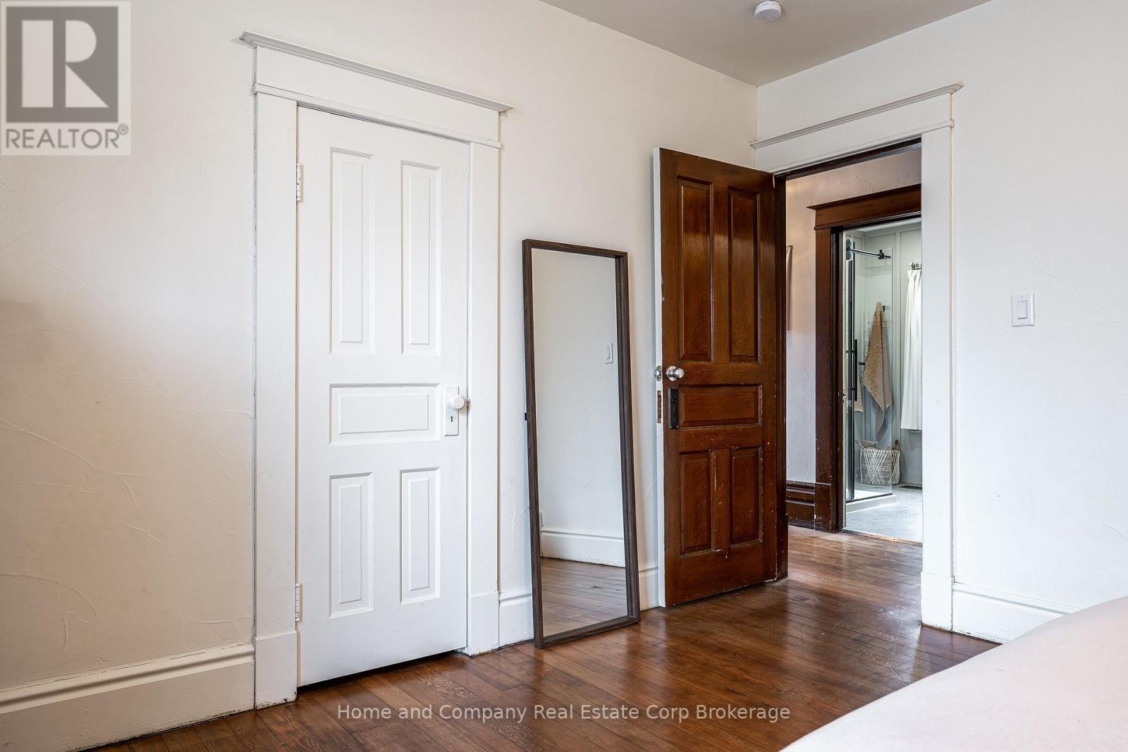 211 Queen Street W, St. Marys, Ontario  N4X 1A2 - Photo 28 - X12918884