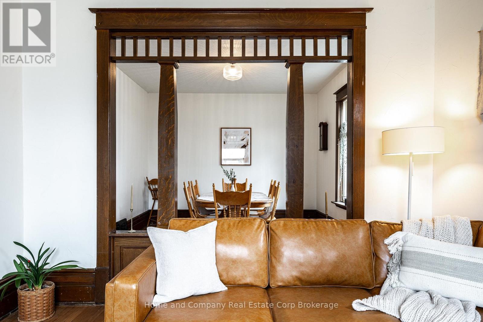 211 Queen Street W, St. Marys, Ontario  N4X 1A2 - Photo 4 - X12918884