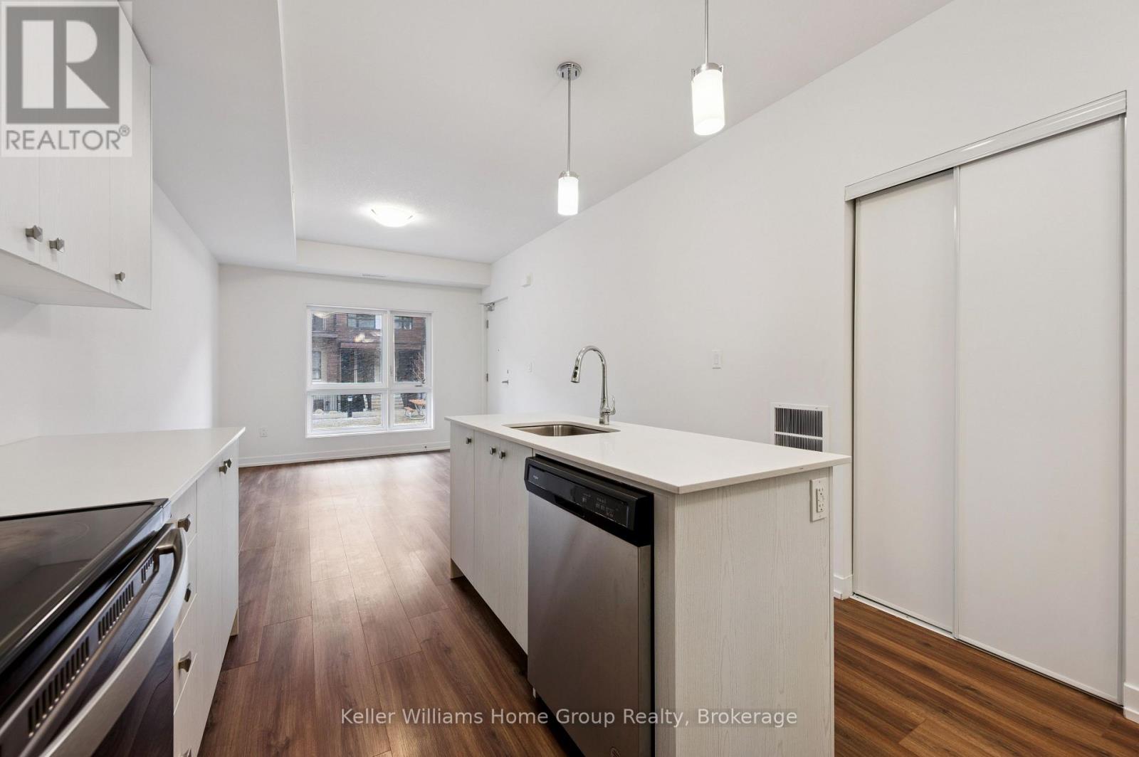 A15 - 10 Palace Street, Kitchener, Ontario N2E 0J3 - Photo 15 - X12918906