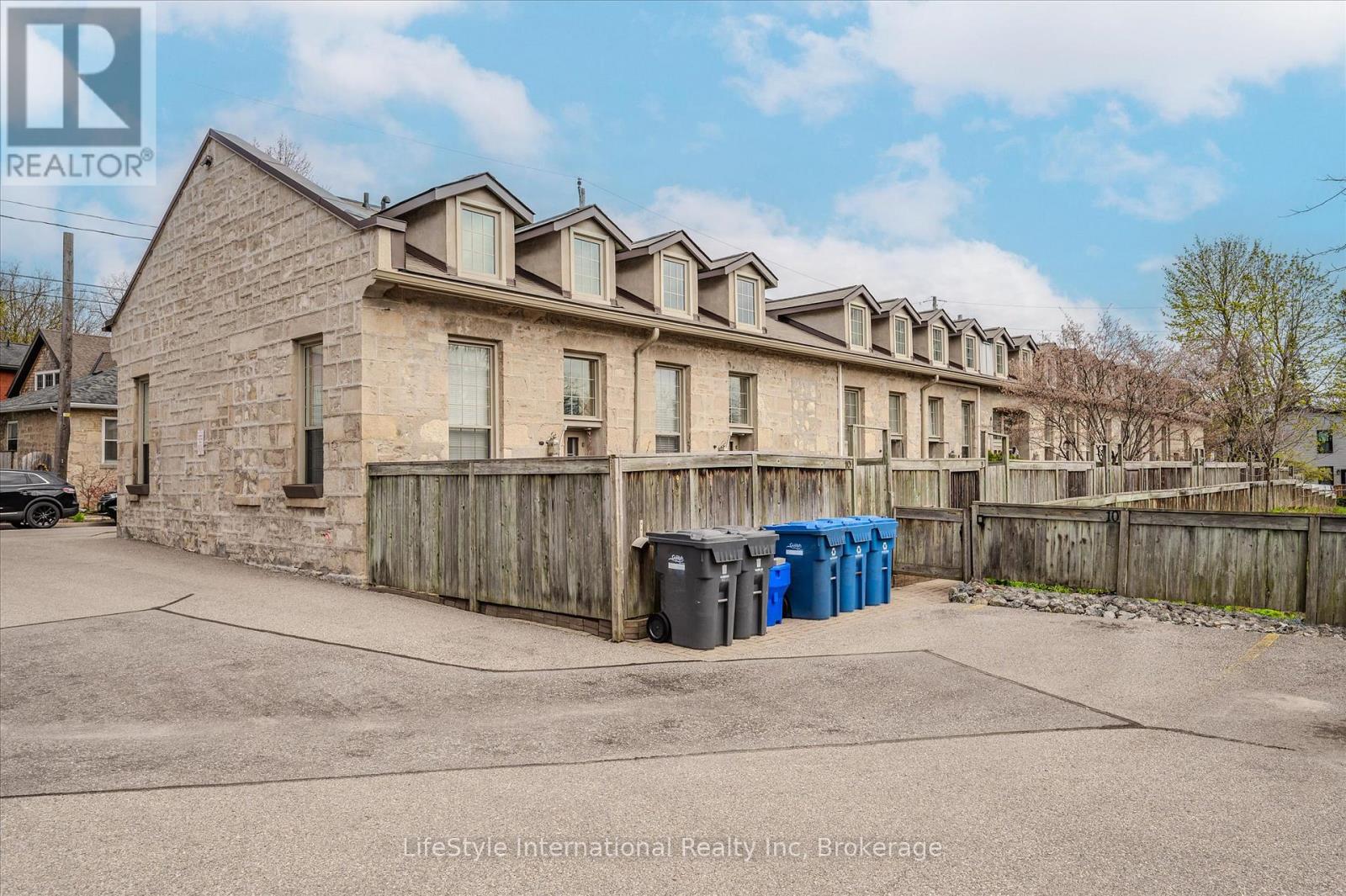 6 - 196 Arthur Street N, Guelph (General Hospital), Ontario  N1E 4V8 - Photo 41 - X12918984