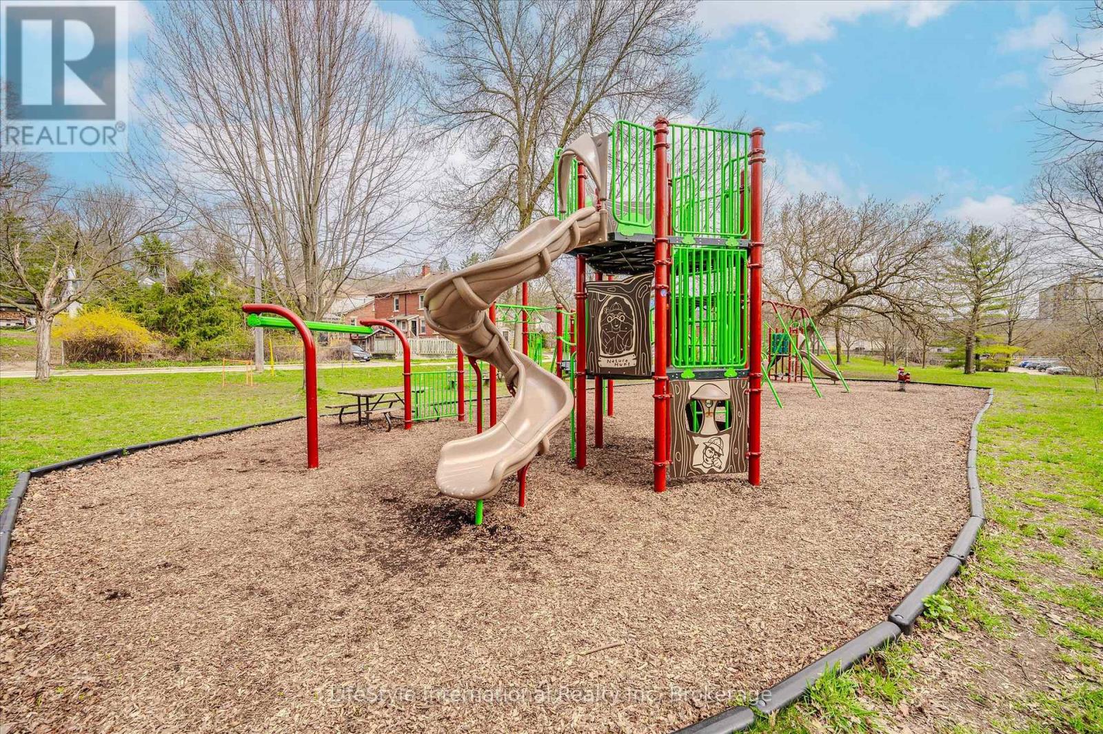 6 - 196 Arthur Street N, Guelph (General Hospital), Ontario  N1E 4V8 - Photo 44 - X12918984