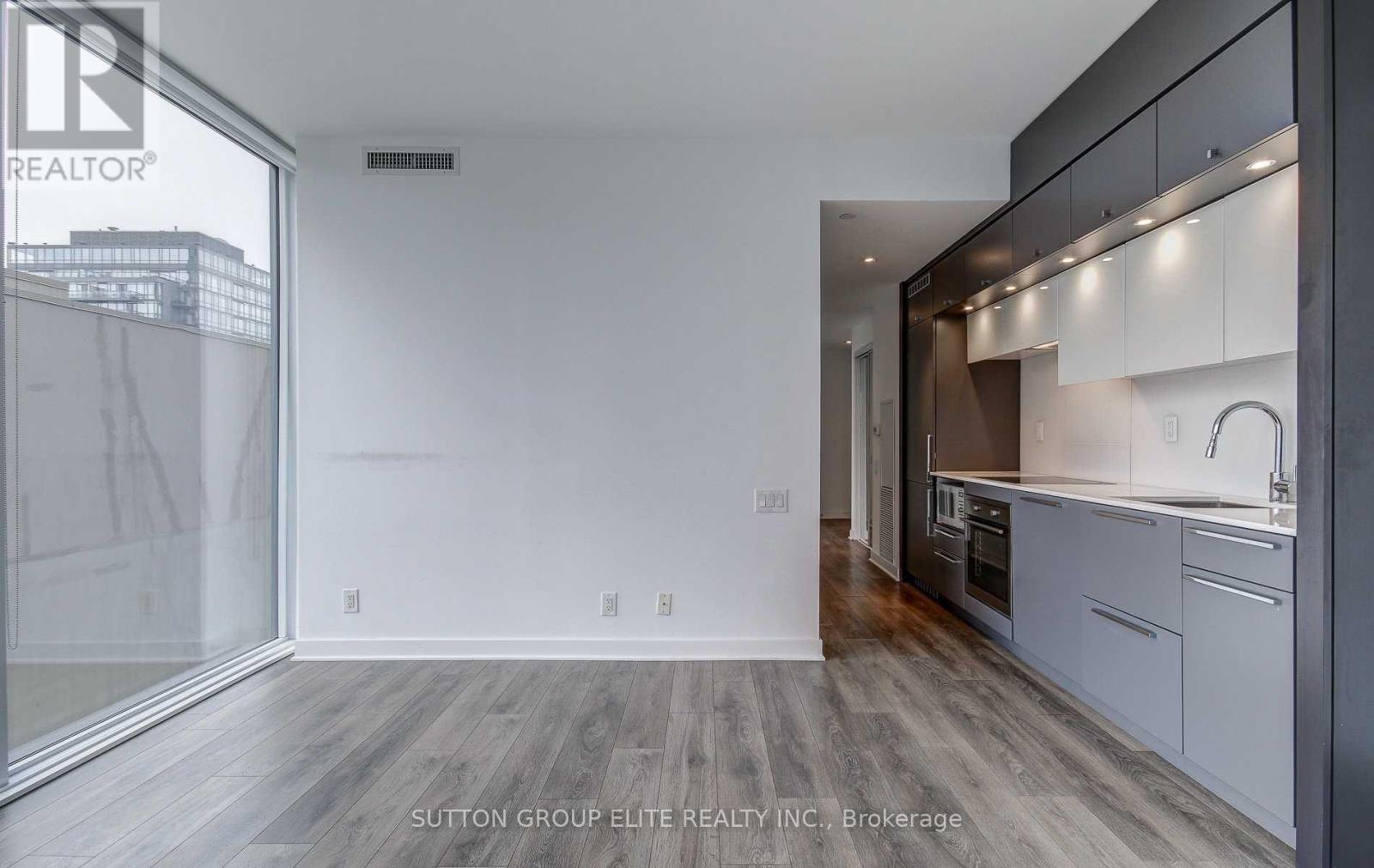 2503 - 15 Grenville Street, Toronto (Bay Street Corridor), Ontario  M4Y 0B9 - Photo 11 - C12918724