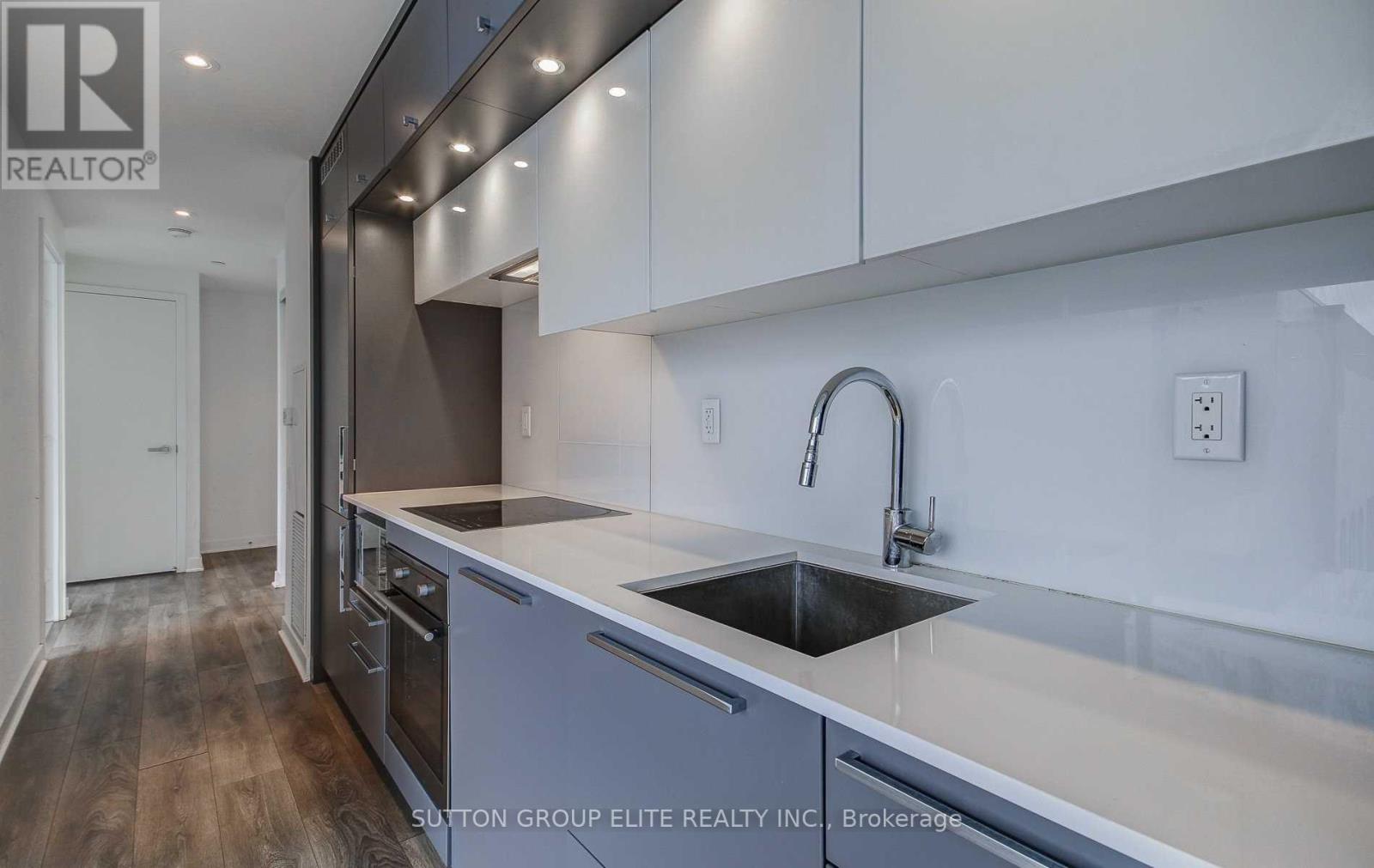 2503 - 15 Grenville Street, Toronto (Bay Street Corridor), Ontario  M4Y 0B9 - Photo 12 - C12918724