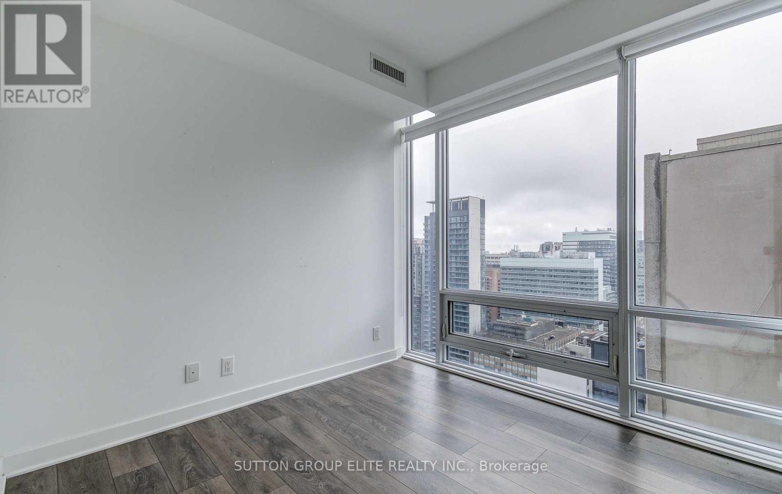 2503 - 15 Grenville Street, Toronto (Bay Street Corridor), Ontario  M4Y 0B9 - Photo 13 - C12918724