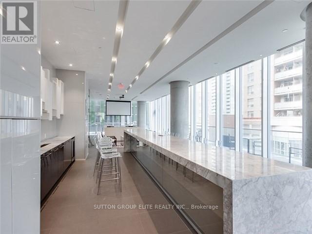 2503 - 15 Grenville Street, Toronto (Bay Street Corridor), Ontario  M4Y 0B9 - Photo 22 - C12918724