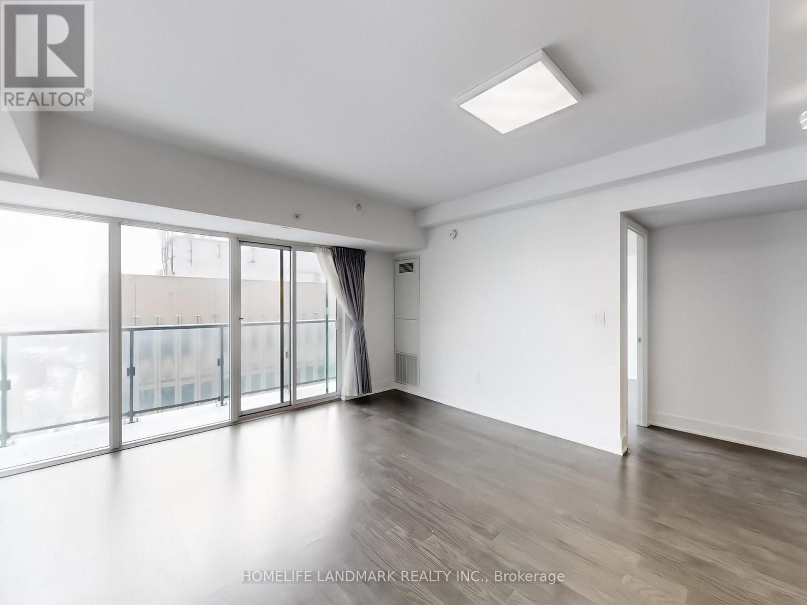 2207 - 955 Bay Street, Toronto, Ontario  M5S 0C6 - Photo 7 - C12918760