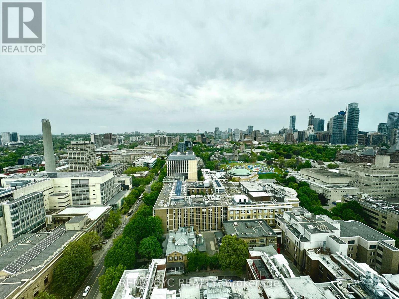 2605 - 203 COLLEGE STREET, Toronto, Ontario