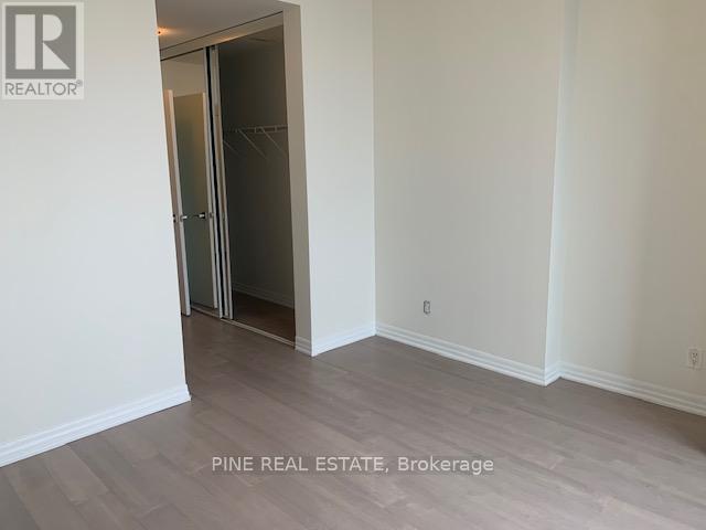 Ph601 - 770 Bay Street, Toronto (Bay Street Corridor), Ontario  M5G 0A6 - Photo 11 - C12918806