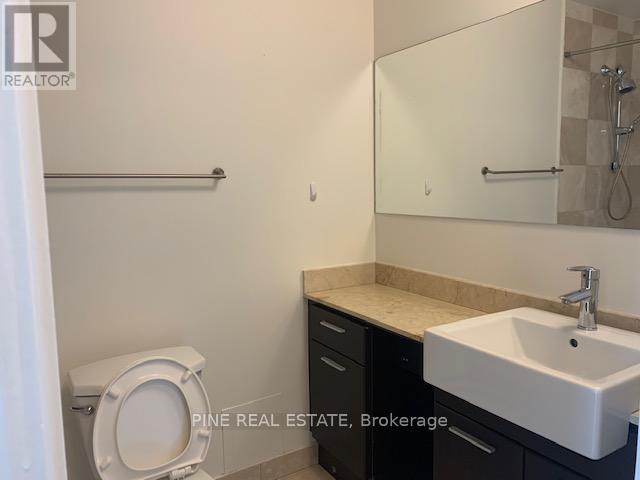 Ph601 - 770 Bay Street, Toronto (Bay Street Corridor), Ontario  M5G 0A6 - Photo 12 - C12918806