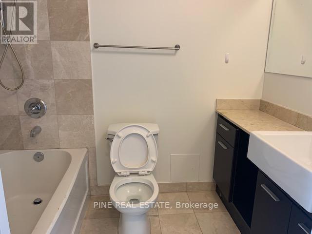 Ph601 - 770 Bay Street, Toronto (Bay Street Corridor), Ontario  M5G 0A6 - Photo 13 - C12918806