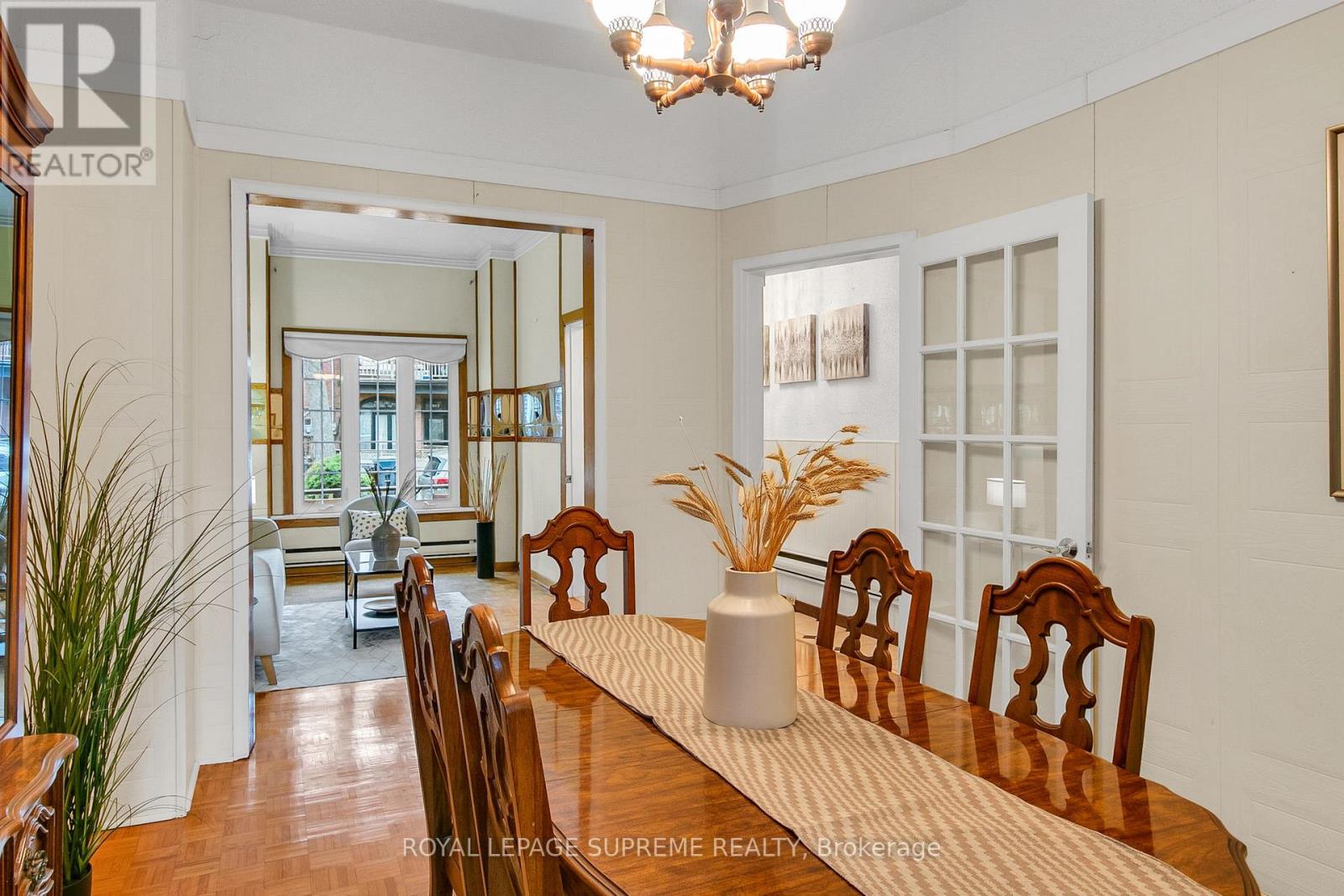 163 Beaconsfield Avenue, Toronto (Little Portugal), Ontario  M6J 3J7 - Photo 13 - C12918816