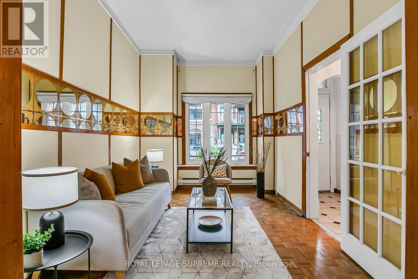 163 Beaconsfield Avenue, Toronto (Little Portugal), Ontario  M6J 3J7 - Photo 7 - C12918816