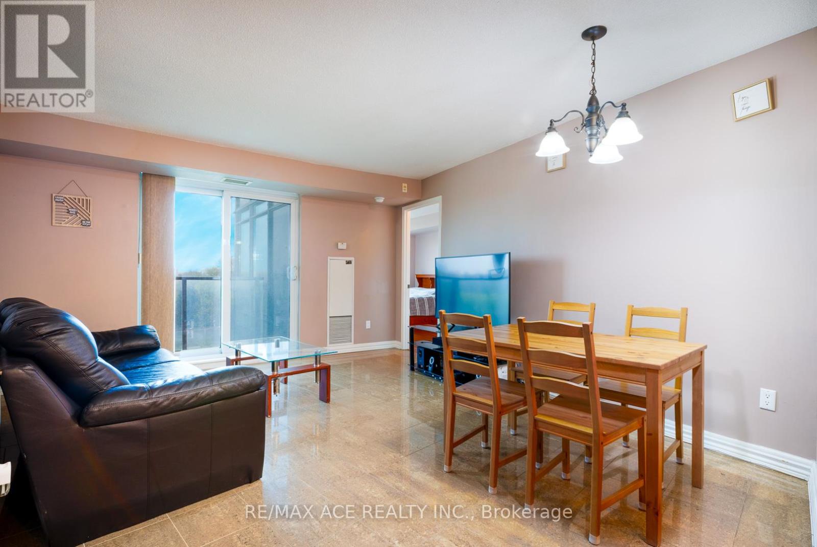 605 - 18 Valley Woods Road, Toronto (Parkwoods-Donalda), Ontario  M3A 0A1 - Photo 6 - C12918858