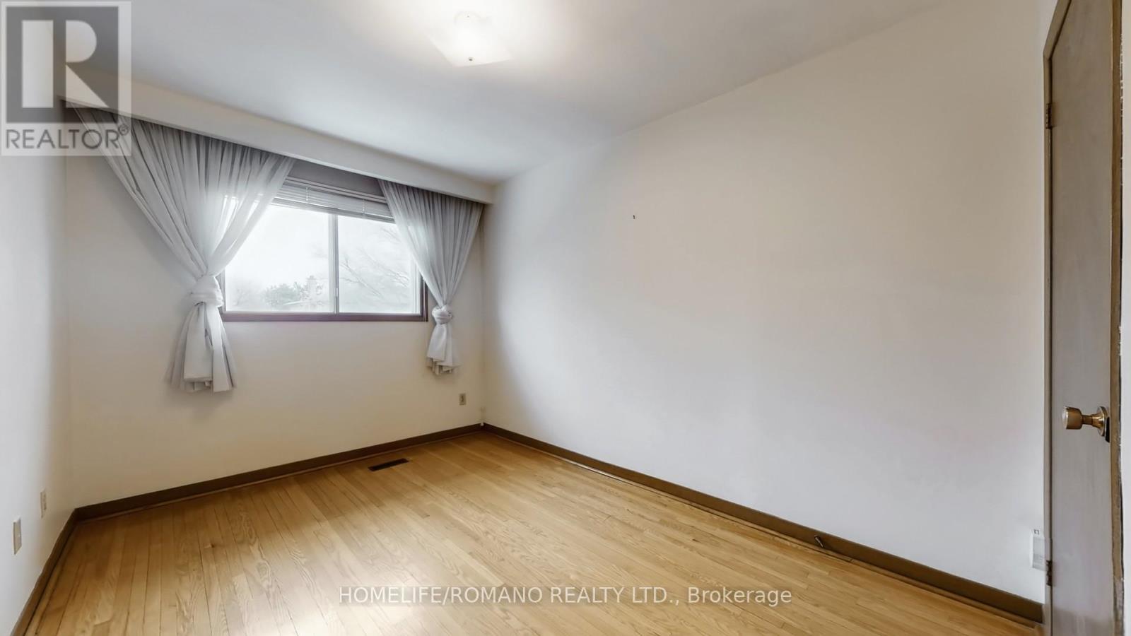 43 Warfield Drive, Toronto (Pleasant View), Ontario  M2J 3S4 - Photo 27 - C12918868