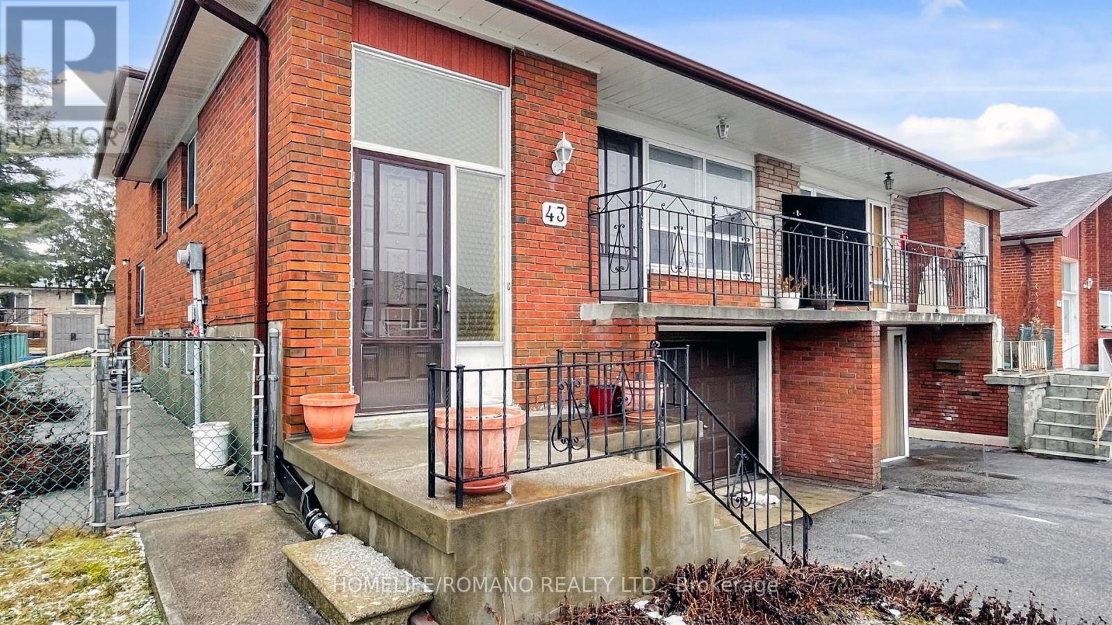 43 Warfield Drive, Toronto (Pleasant View), Ontario  M2J 3S4 - Photo 3 - C12918868