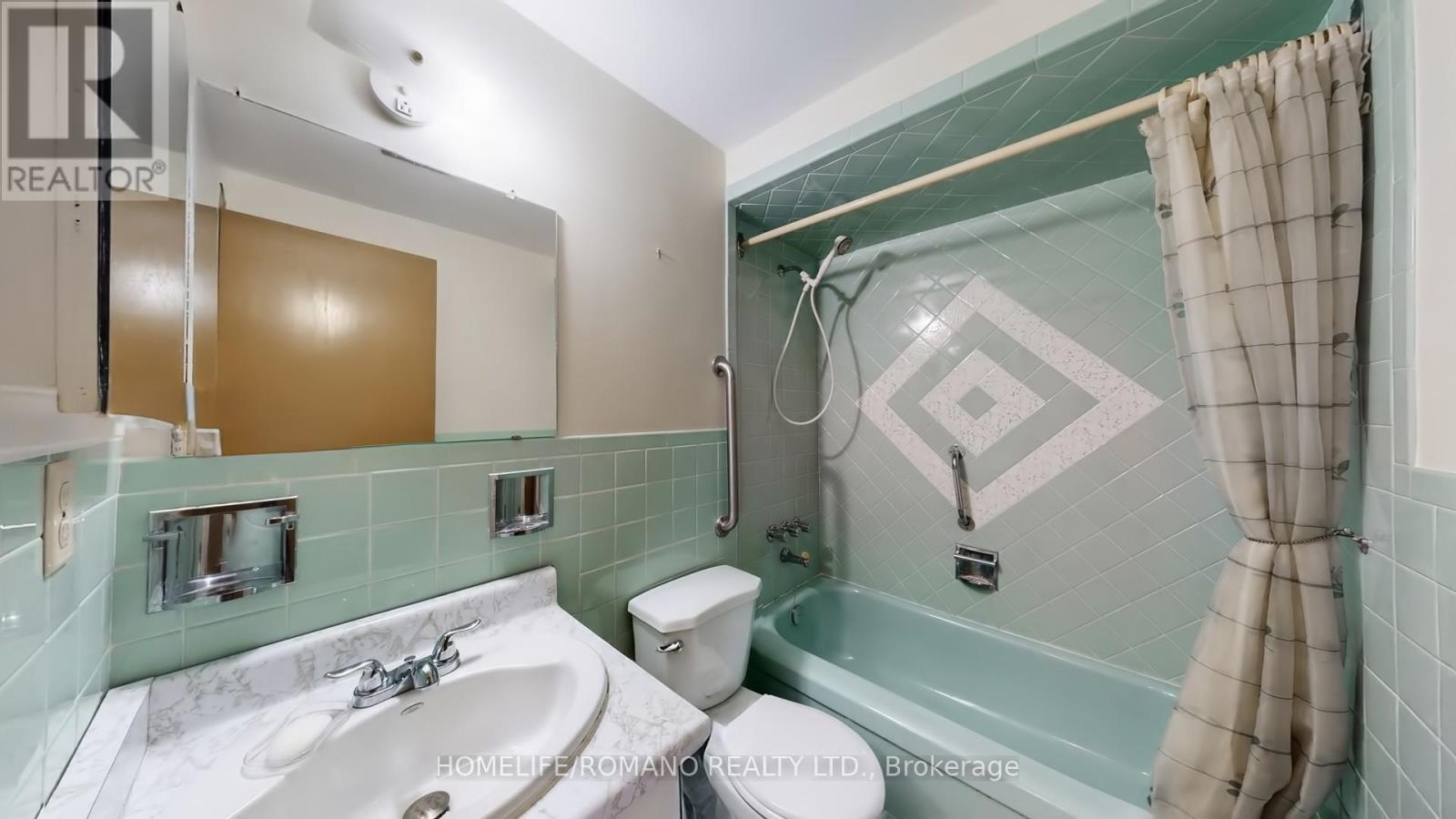 43 Warfield Drive, Toronto (Pleasant View), Ontario  M2J 3S4 - Photo 36 - C12918868