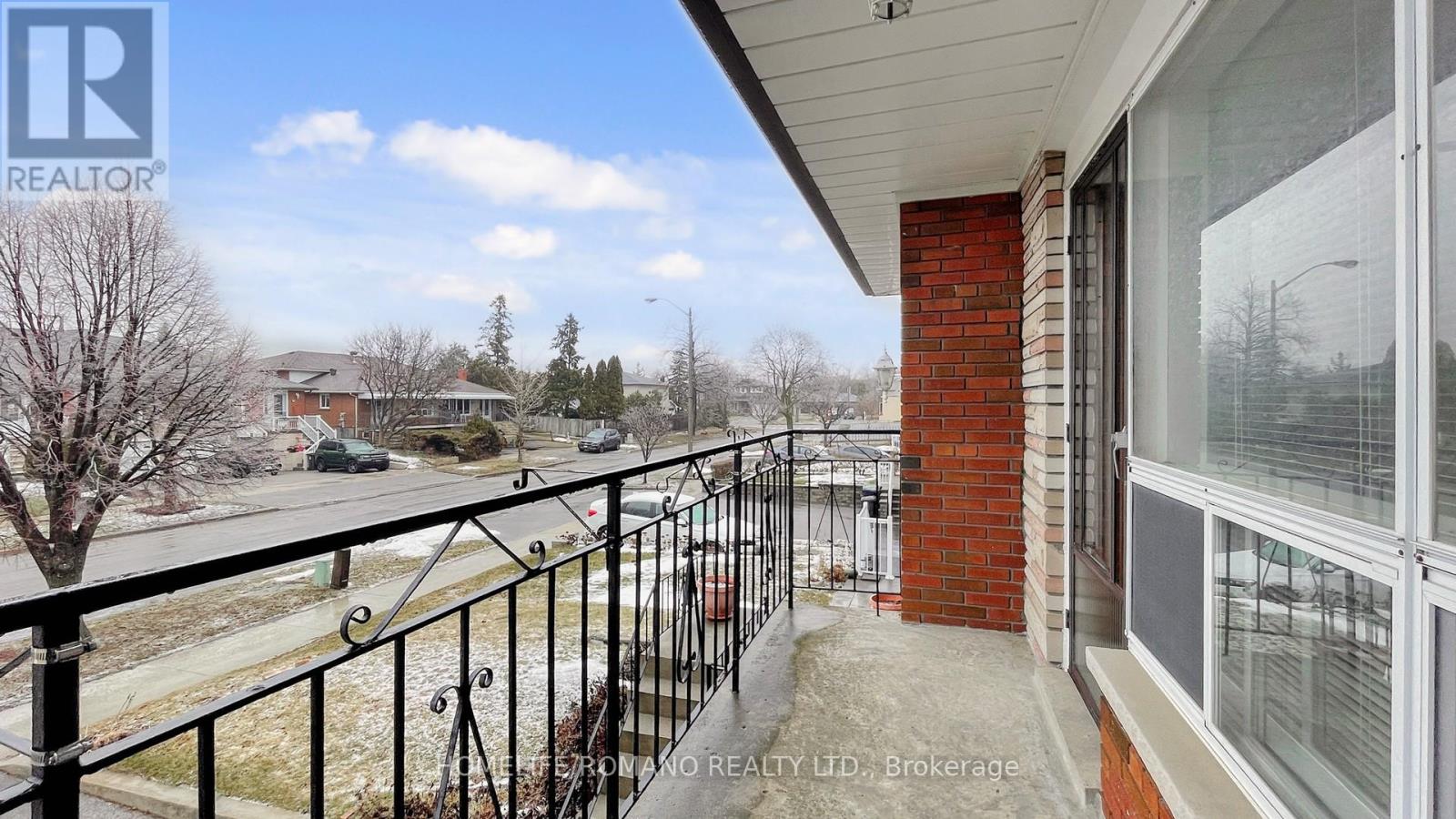 43 Warfield Drive, Toronto (Pleasant View), Ontario  M2J 3S4 - Photo 4 - C12918868