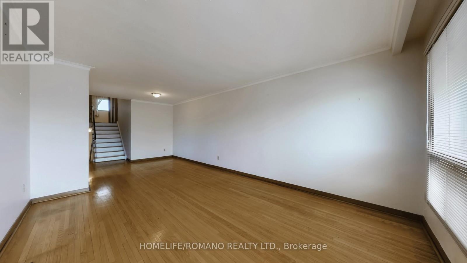 43 Warfield Drive, Toronto (Pleasant View), Ontario  M2J 3S4 - Photo 8 - C12918868