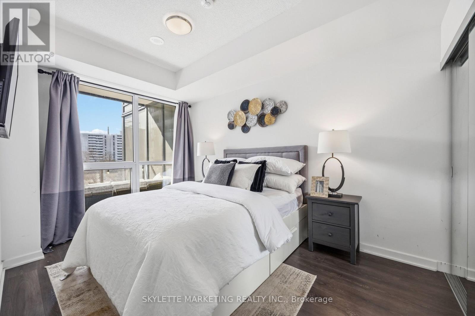 414 - 38 Forest Manor Road, Toronto (Henry Farm), Ontario  M2J 1M1 - Photo 23 - C12918876