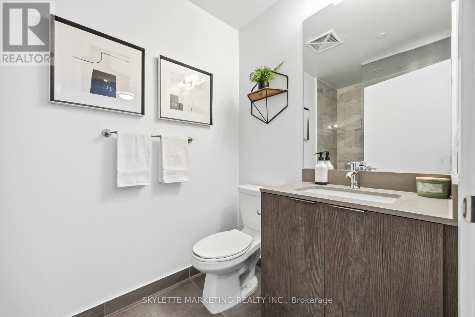 414 - 38 Forest Manor Road, Toronto (Henry Farm), Ontario  M2J 1M1 - Photo 6 - C12918876