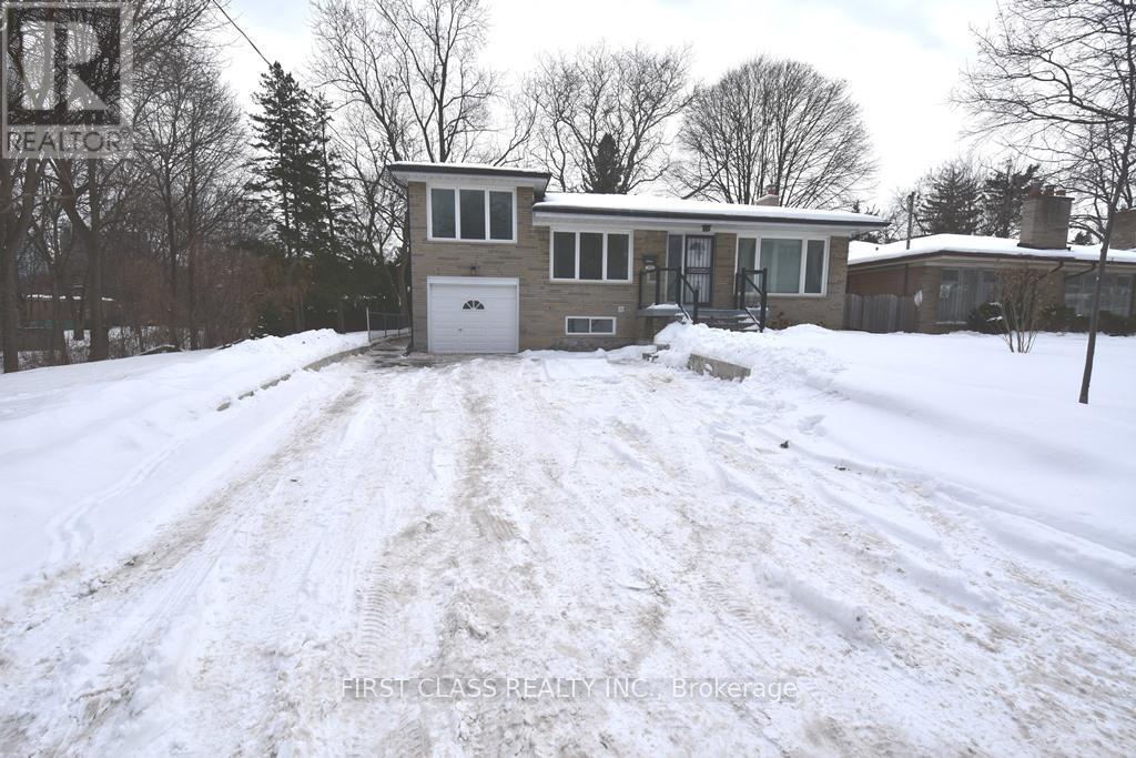 1 - 113 HOLCOLM ROAD, Toronto, Ontario