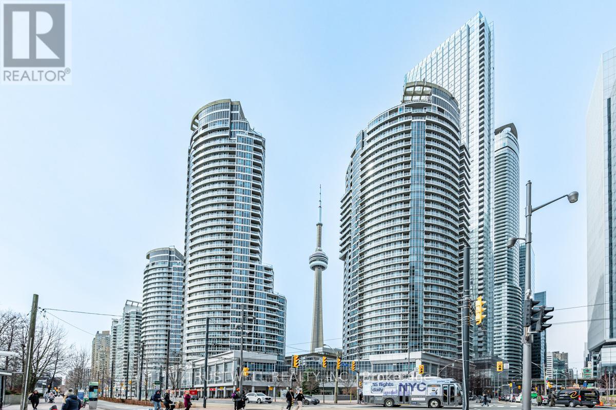 511 - 208 QUEENS QUAY W, Toronto, Ontario