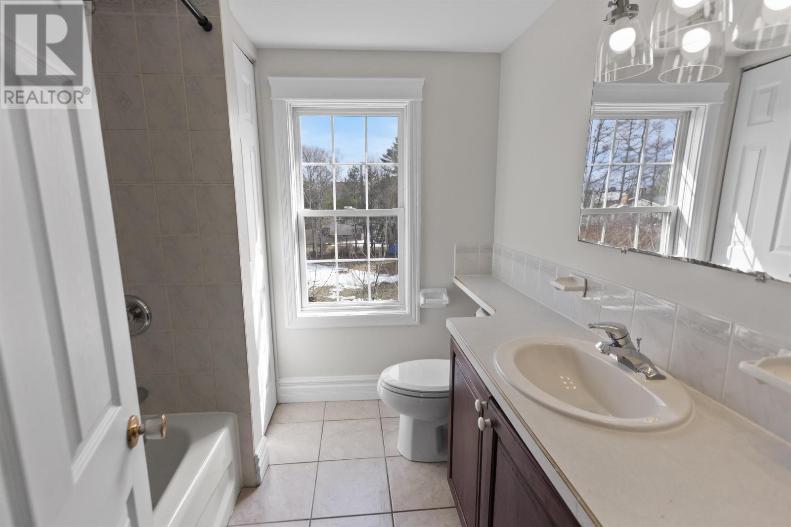 206 Belvedere Avenue, Charlottetown, Prince Edward Island  C1A 2Z3 - Photo 10 - 202605413