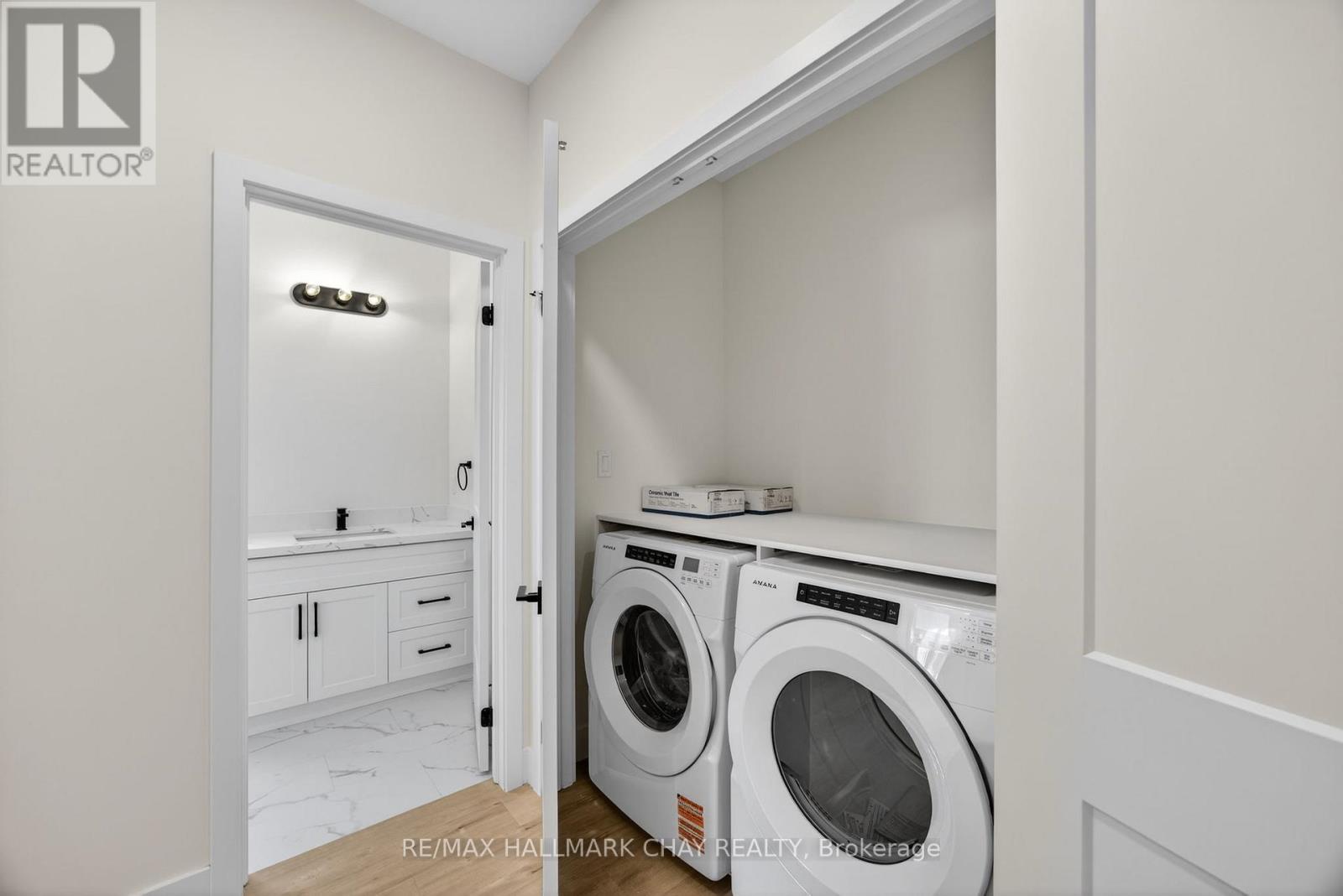 28 Rose Avenue, Orillia, Ontario  L3V 6B4 - Photo 28 - S12891102