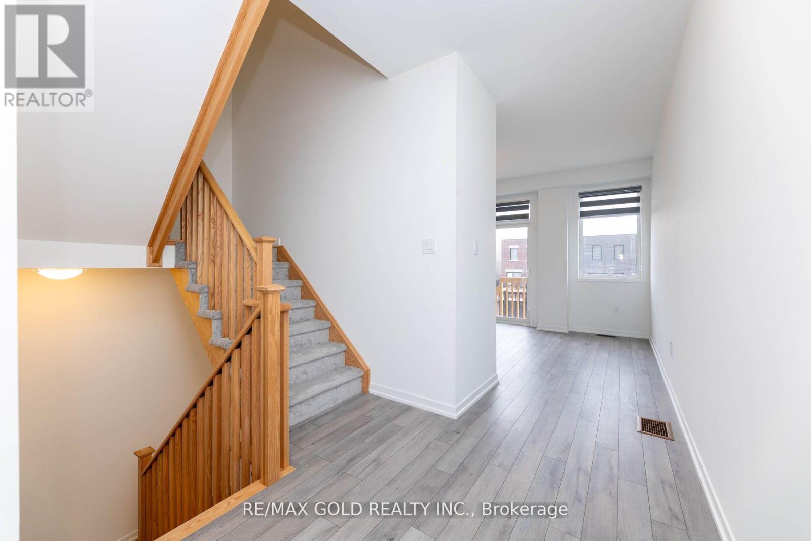 217 Monarch Avenue, Ajax (South West), Ontario  L1S 7M3 - Photo 14 - E12918744