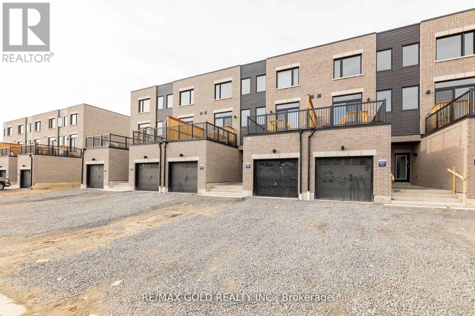 217 Monarch Avenue, Ajax (South West), Ontario  L1S 7M3 - Photo 2 - E12918744