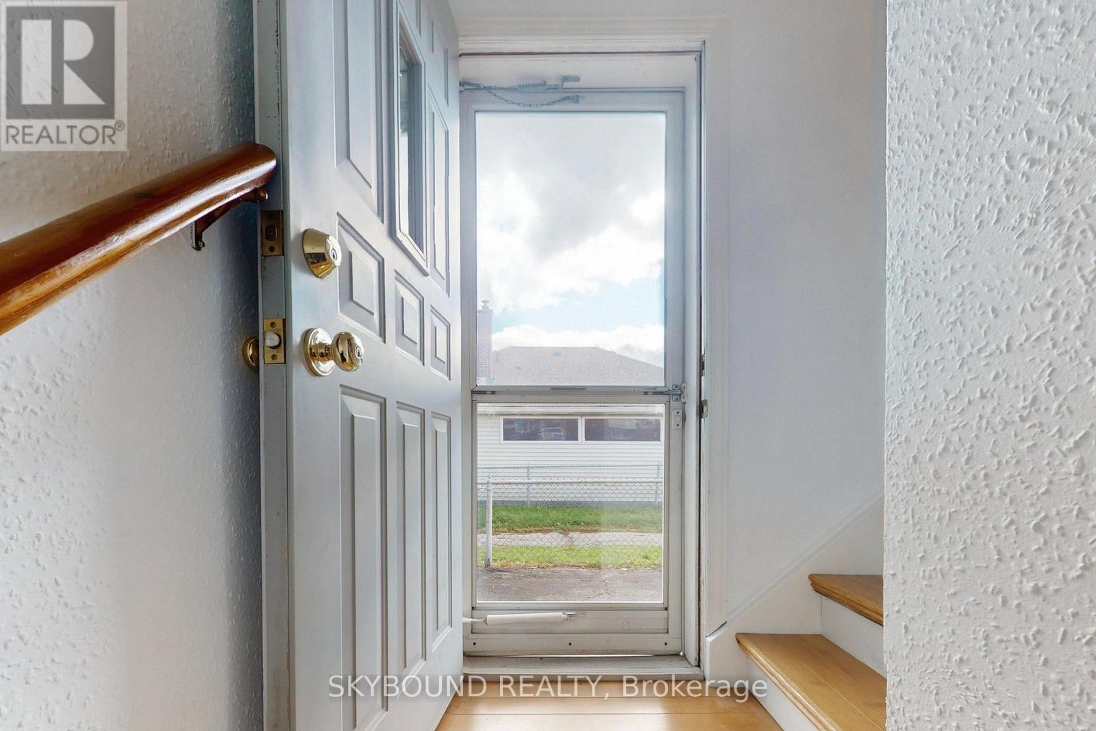 139 Tower Drive, Toronto (Wexford-Maryvale), Ontario  M1R 3P6 - Photo 20 - E12918764