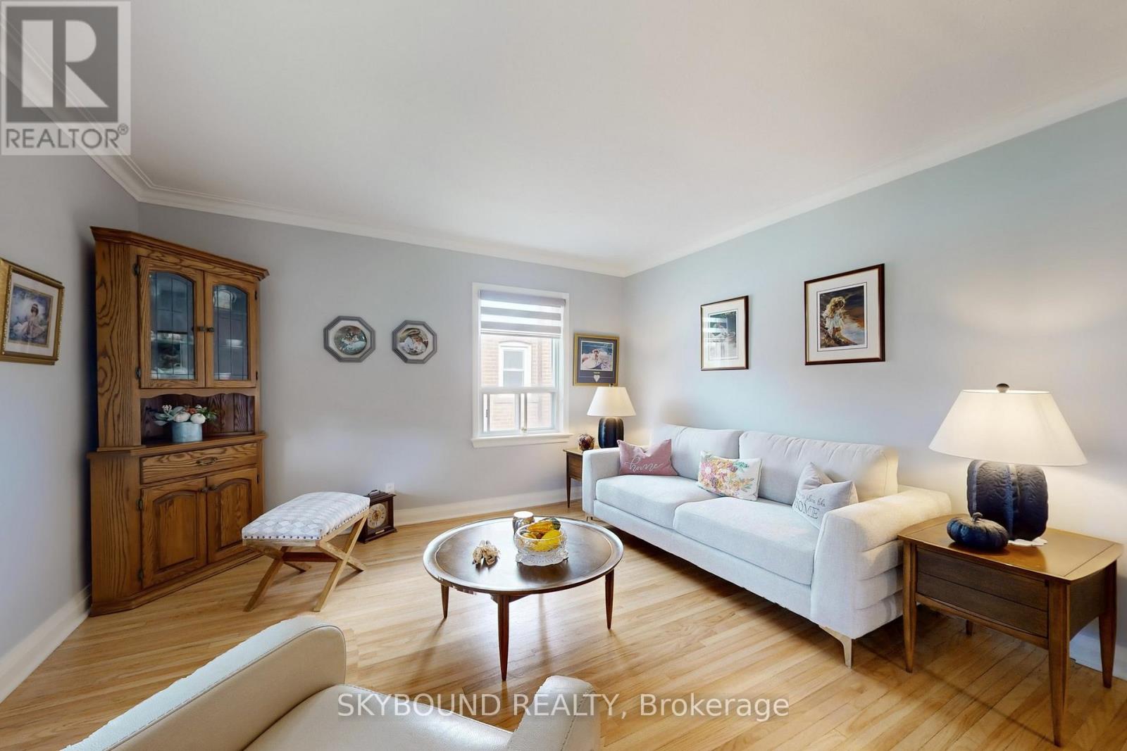 139 Tower Drive, Toronto (Wexford-Maryvale), Ontario  M1R 3P6 - Photo 4 - E12918764