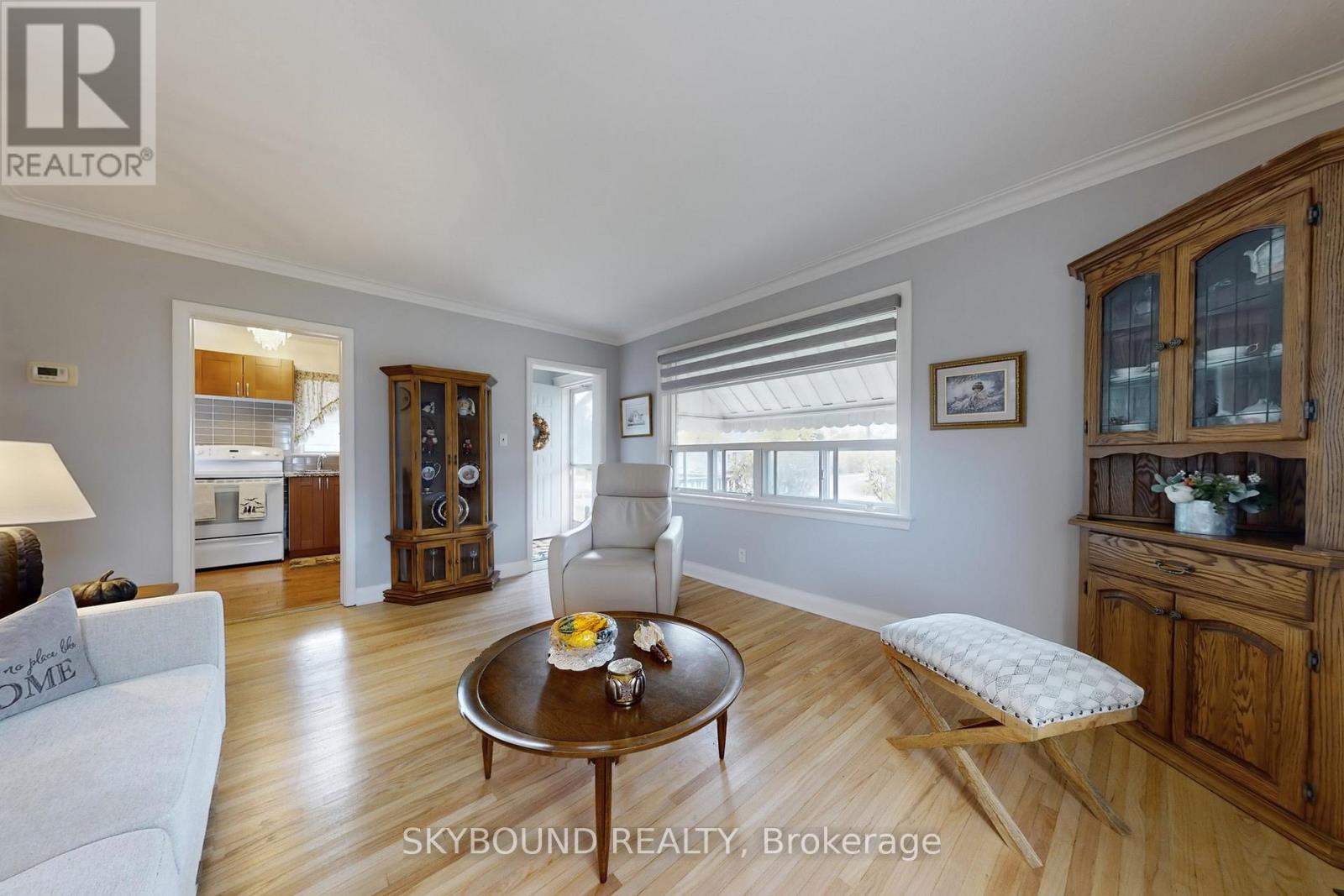 139 Tower Drive, Toronto (Wexford-Maryvale), Ontario  M1R 3P6 - Photo 5 - E12918764