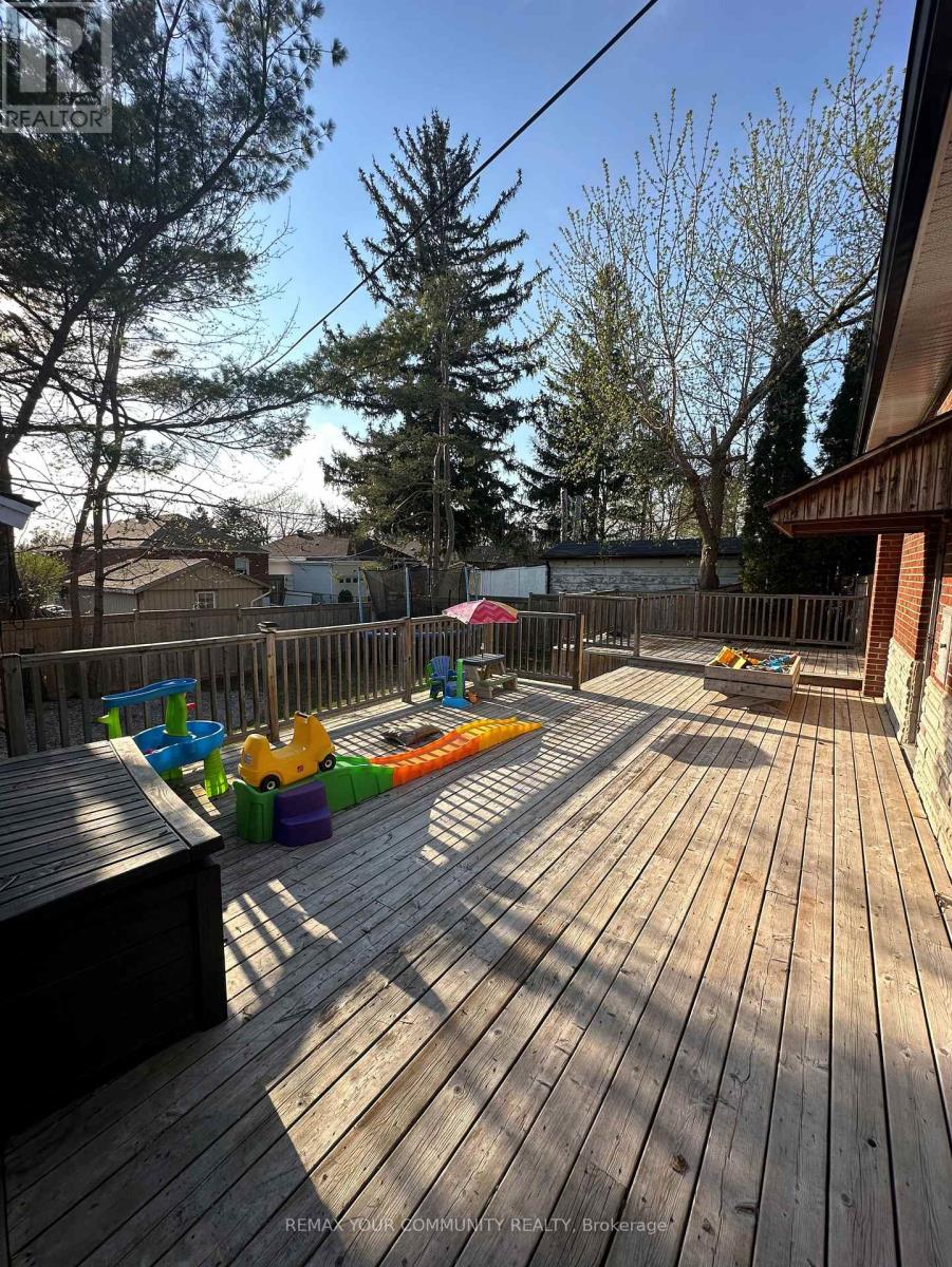 Main - 20 Bonny Lynn Court, Toronto (Ionview), Ontario  M1K 3A4 - Photo 13 - E12918766