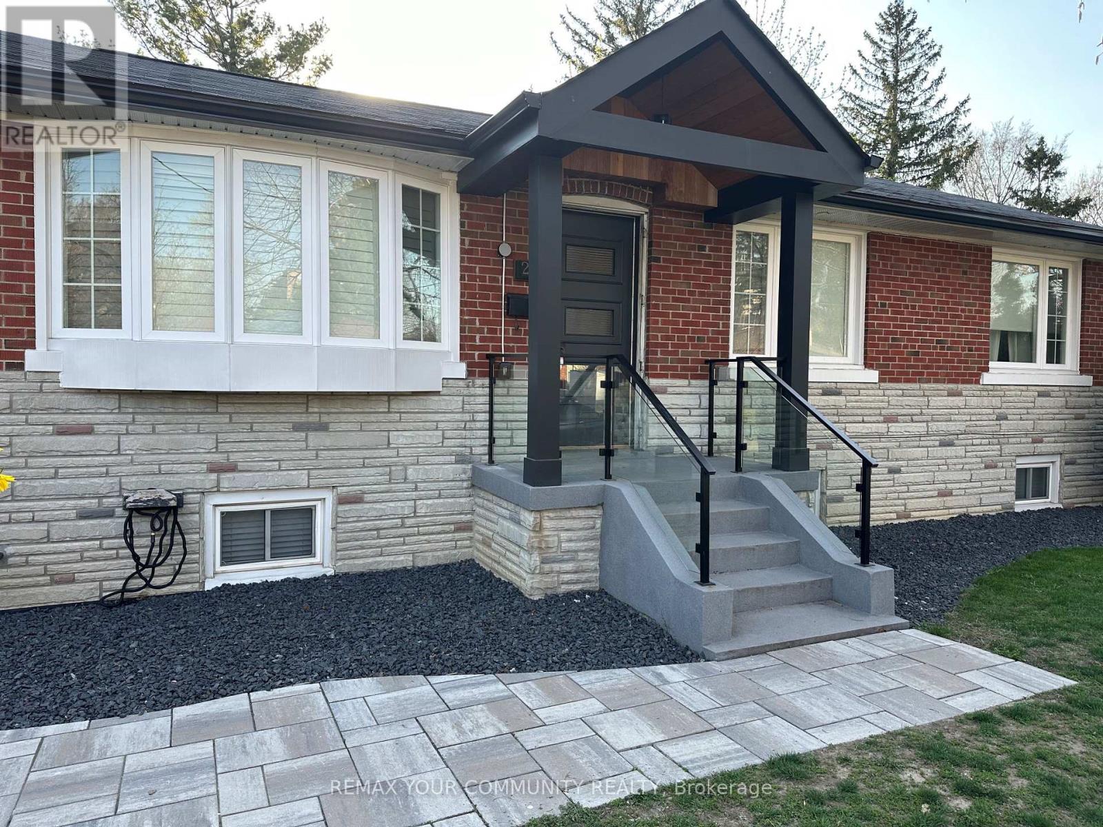 Main - 20 Bonny Lynn Court, Toronto (Ionview), Ontario  M1K 3A4 - Photo 2 - E12918766