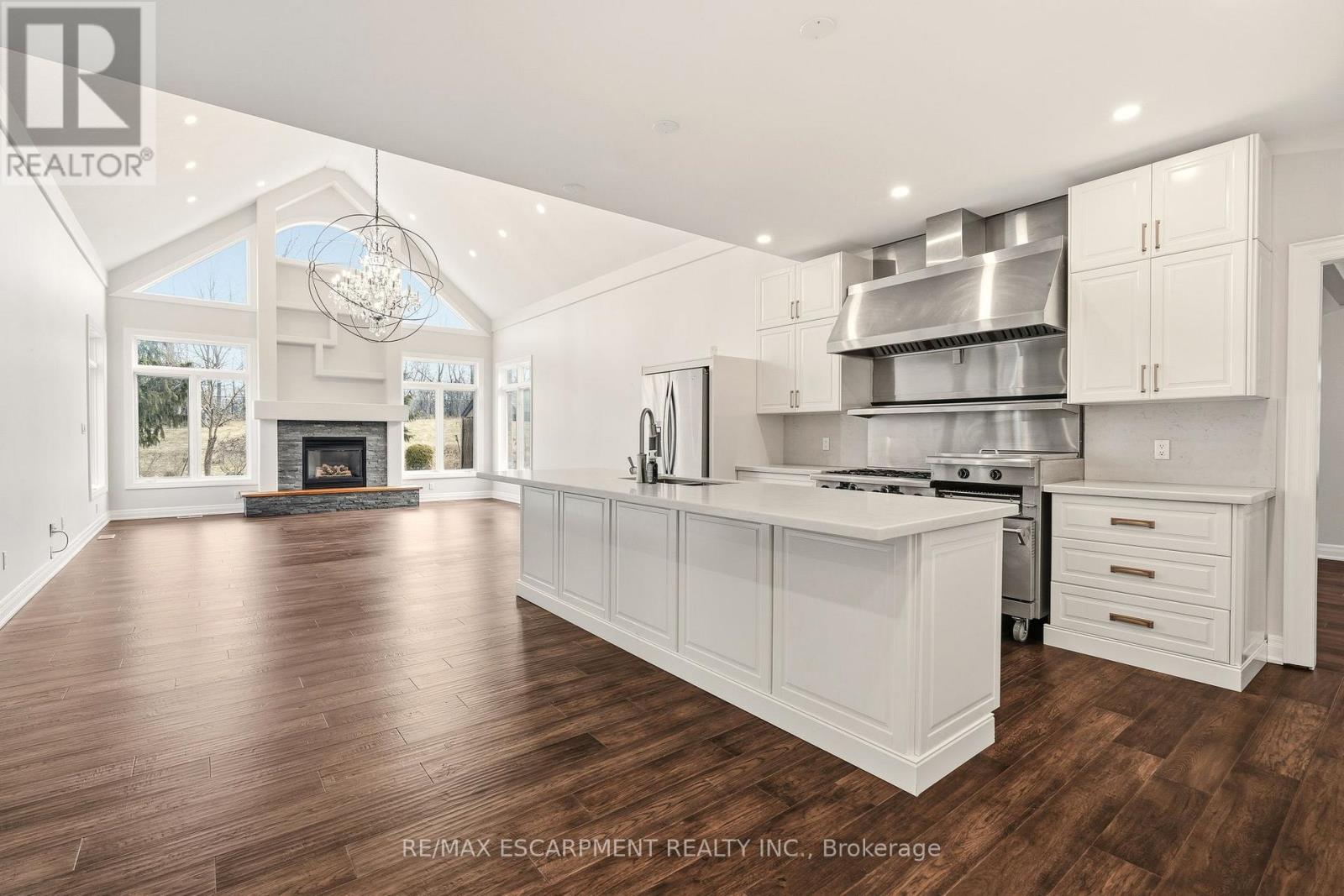 15 Palomino Drive, Hamilton, Ontario  L0R 1H3 - Photo 25 - X12871666