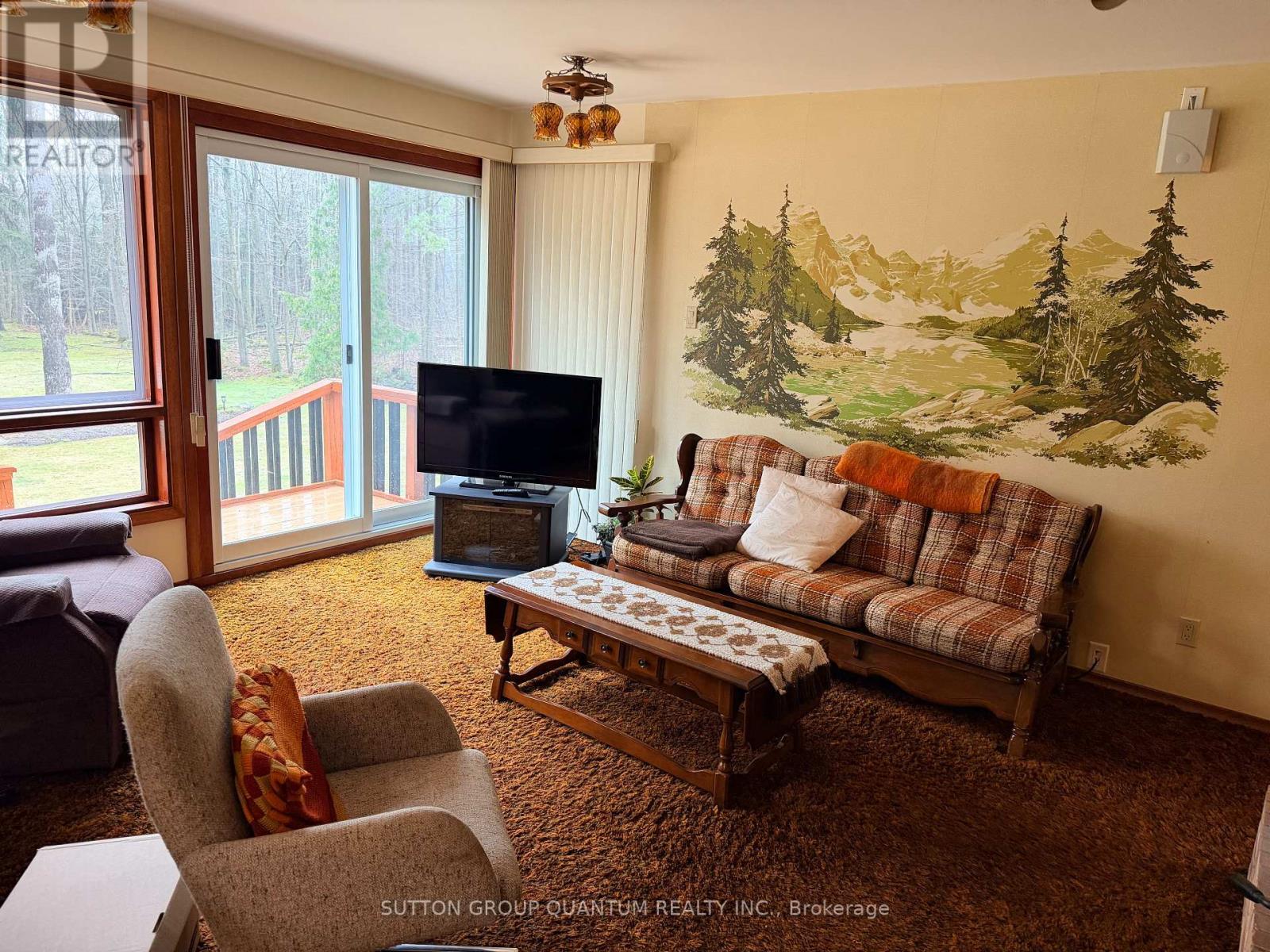 506 11th Concession Road E, Hamilton, Ontario  L8B 1J1 - Photo 9 - X12915282