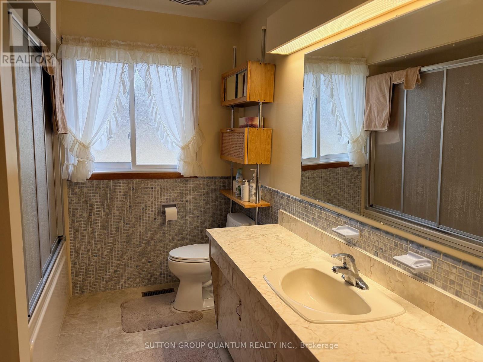 506 11th Concession Road E, Hamilton, Ontario  L8B 1J1 - Photo 14 - X12915282