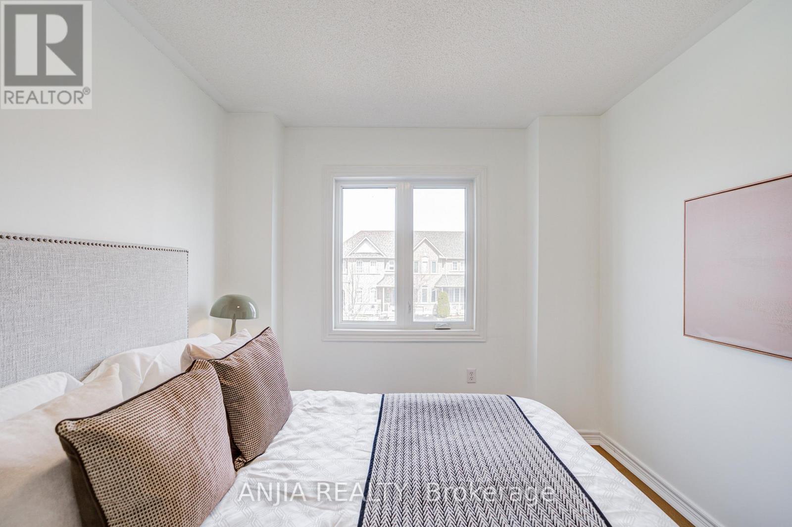 2033 Bur Oak Avenue, Markham, Ontario  L6E 1X3 - Photo 35 - N12918768