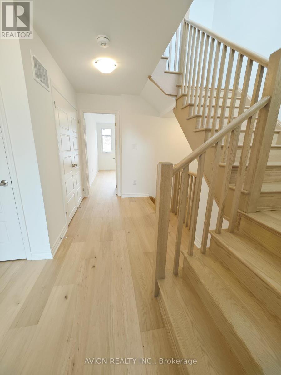 18 Avani Avenue, Markham, Ontario  L6C 3M3 - Photo 11 - N12918846