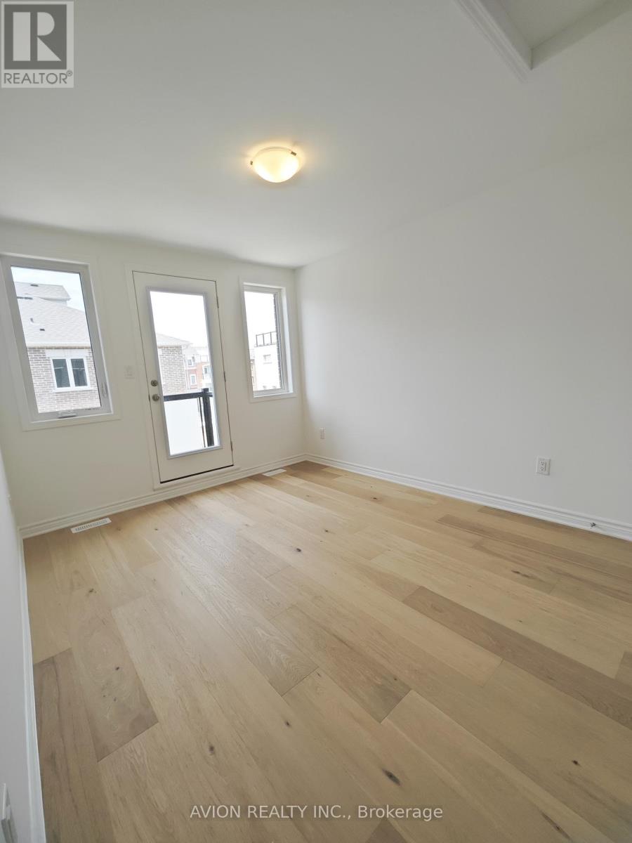 18 Avani Avenue, Markham, Ontario  L6C 3M3 - Photo 12 - N12918846