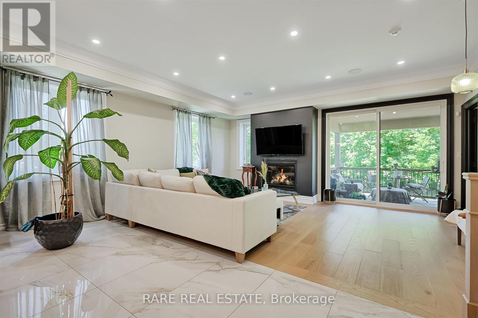 32 Bradfield Avenue W, Vaughan, Ontario M8Z 2A3 - Photo 11 - N12918874