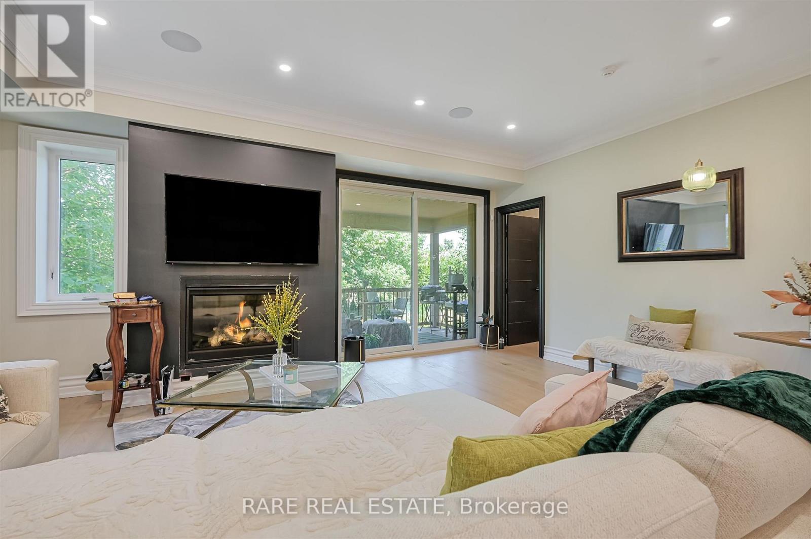 32 Bradfield Avenue W, Vaughan, Ontario M8Z 2A3 - Photo 12 - N12918874